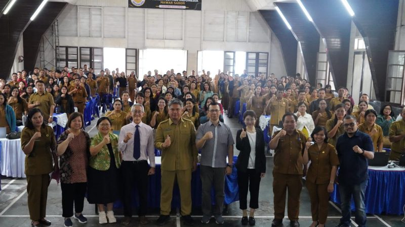 Wakil Bupati Tapanuli Utara Membuka Workshop Penerapan Teknologi AI dalam Pendidikan untuk Guru