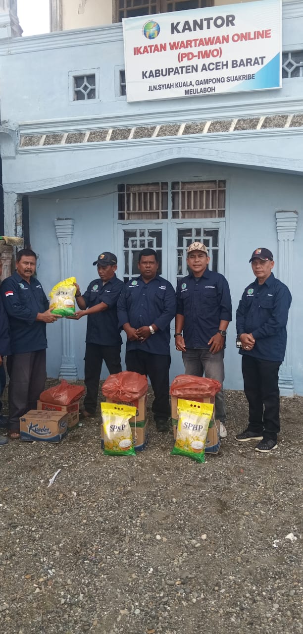 PD IWO Aceh Barat Salurkan Bantuan Untuk Anggota Yang Terkena Musibah Banjir