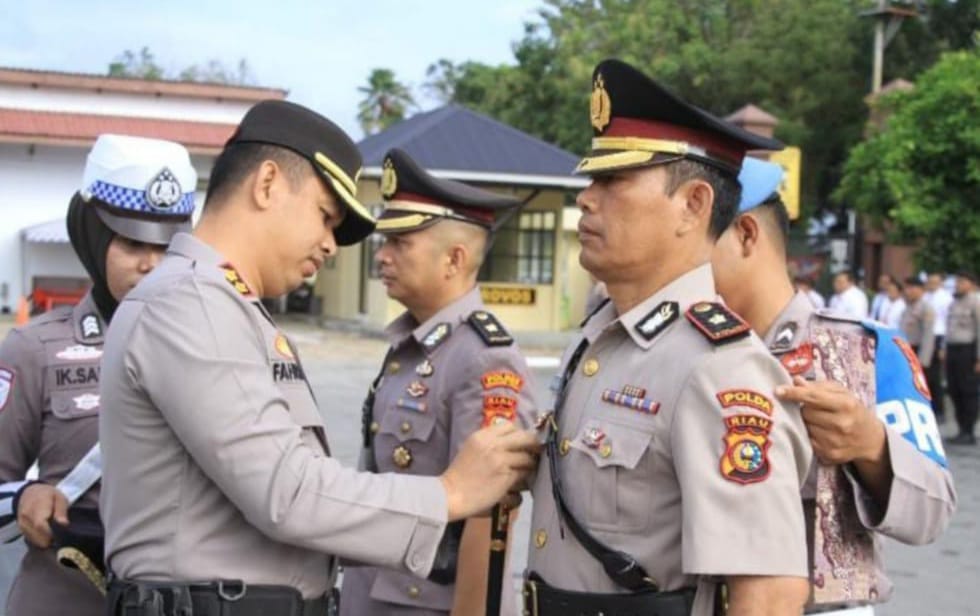 Mantan Kapolsek Pasir Penyu Resmi Jabat Wakapolres Inhu