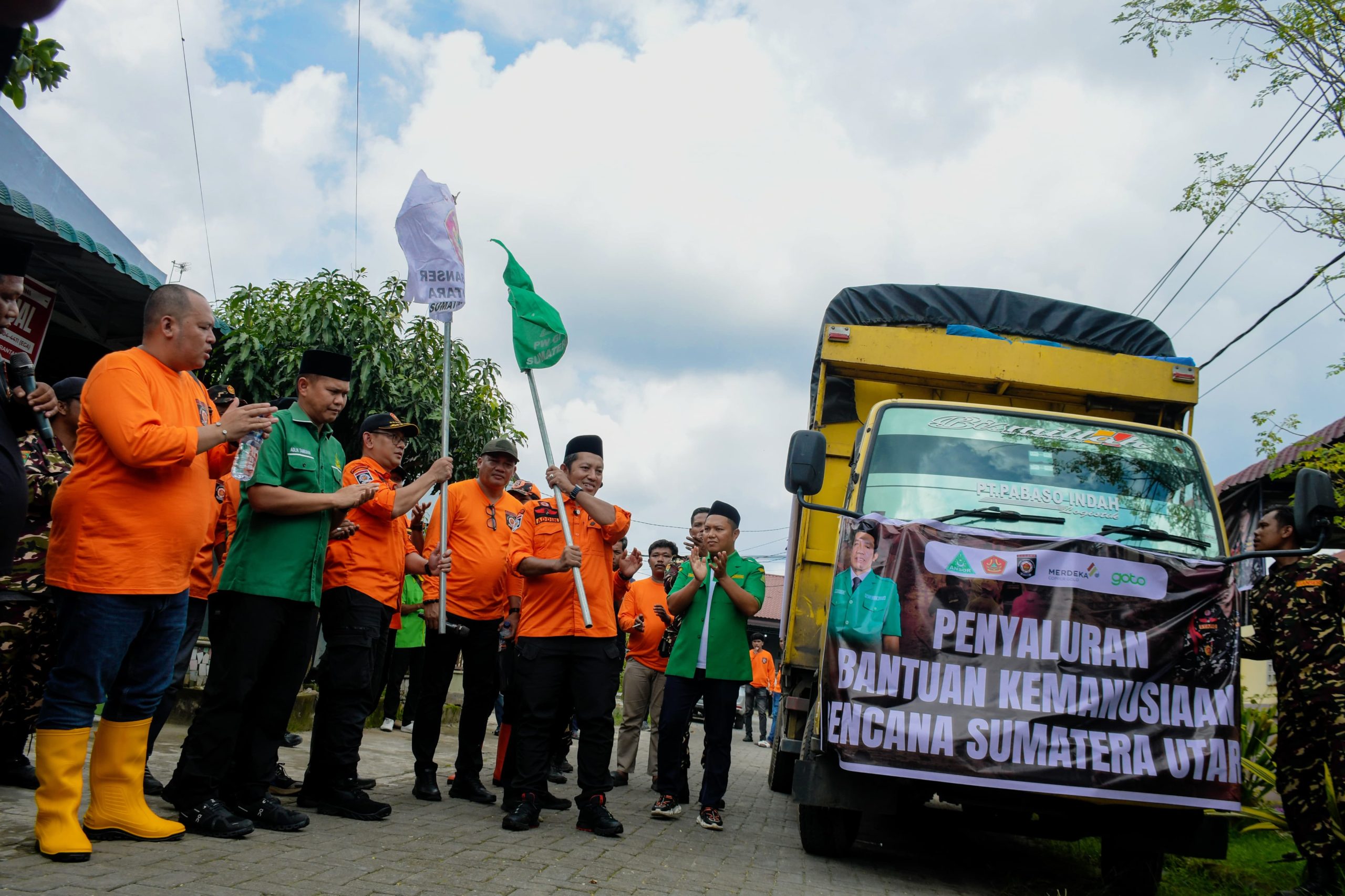 GP Ansor Salurkan Bantuan Rp1,5 Miliar Untuk Korban Banjir di Sumut, Aceh dan Sumbar
