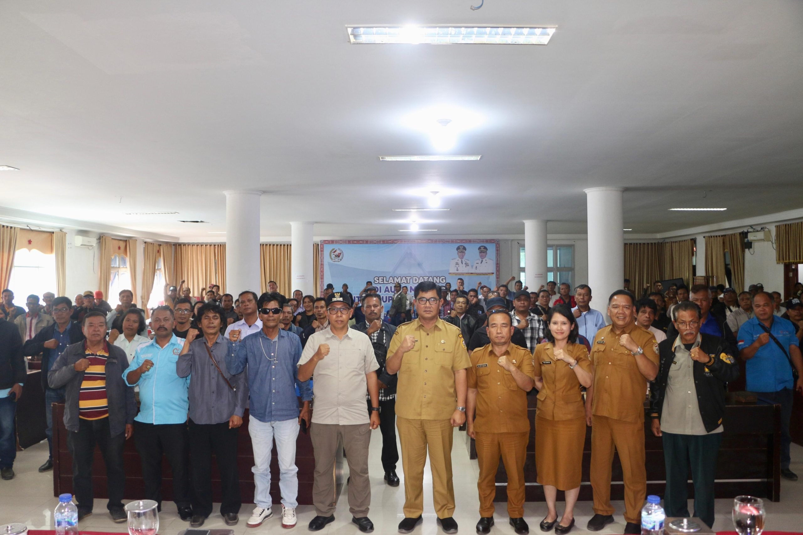 Pemkab Tapanuli Utara Gelar Temu Pers, Perkuat Transparansi dan Kemitraan dengan Media ‎