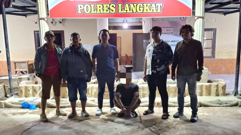 Dua Pelaku Pencurian Sepeda Motor(CURAT) Diamankan Polsek Padang Tualang