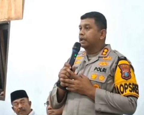 Kapolres Madina Akui Kesalahannya Didepan Masyarakat Singkuang