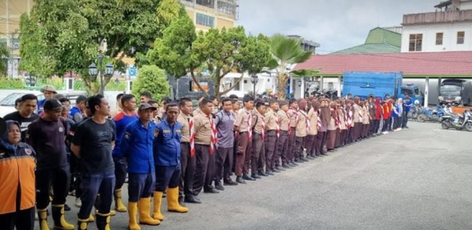Gerak Cepat Respon Situasi Tanggap Darurat Bencana, 5000 Relawan Kwarcap Sumut Bantu Korban Banjir