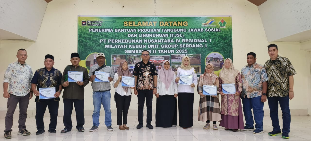 PTPN IV Regional 1 Kembali Serahkan TJSL Kepada 42 Objek Penerima
