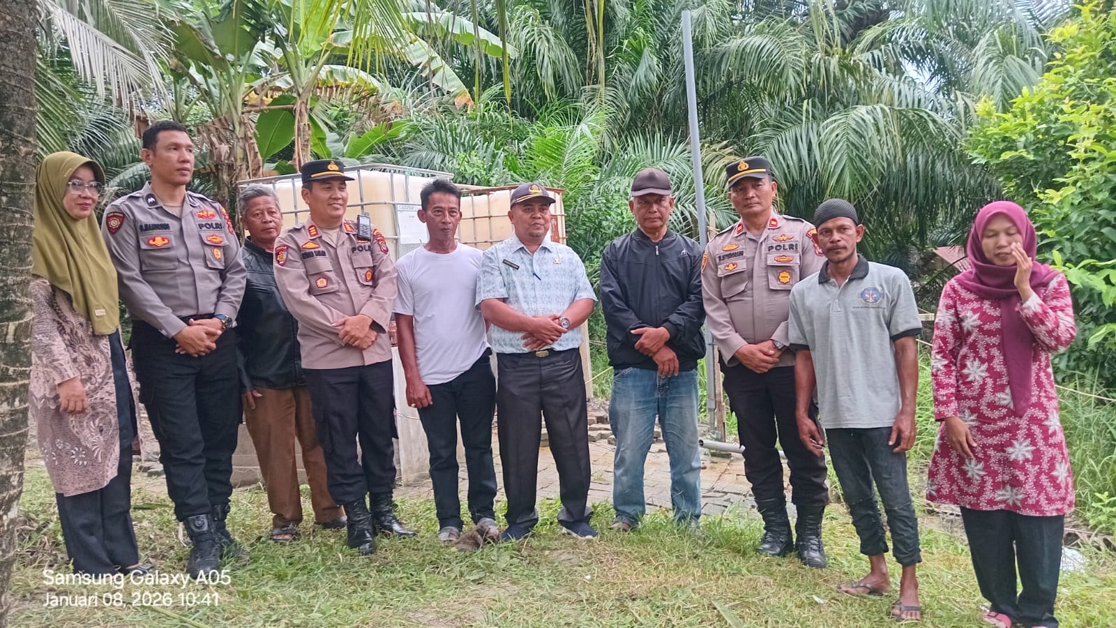 Kapolres Langkat Salurkan Bantuan Sumur Bor untuk Warga Bukit Jengkol Pangkalan Susu