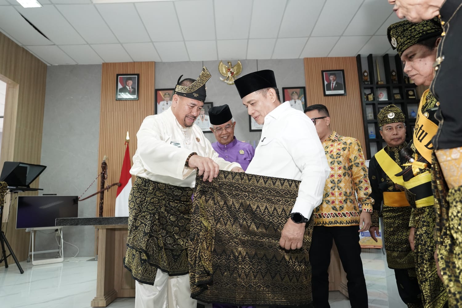 Bupati Baharuddin Siagian Sambut Wakil Menteri Agama RI dalam Pengukuhan LAM BB
