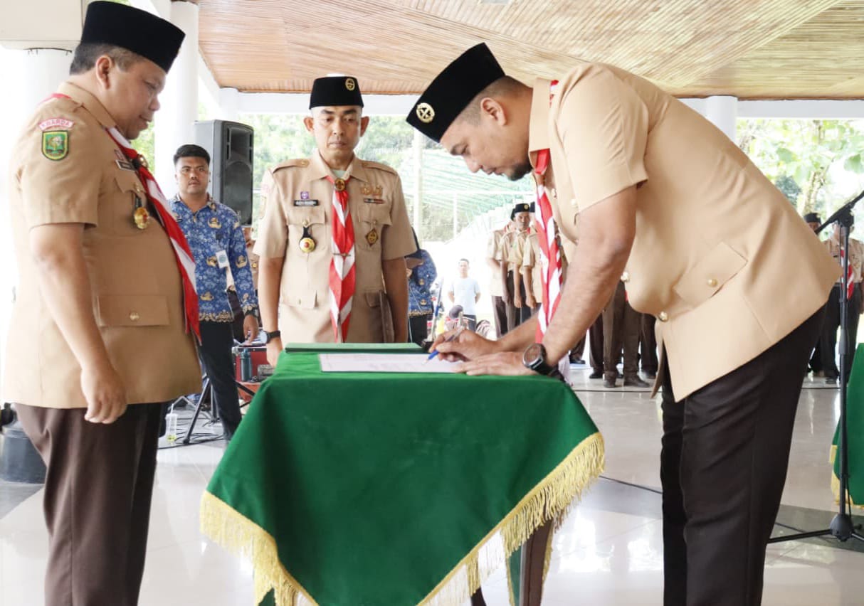 Bupati Inhu Dilantik Sebagai Ketua  Mabicab Gerakan Pramuka Inhu Masa Bhakti 2025-2030