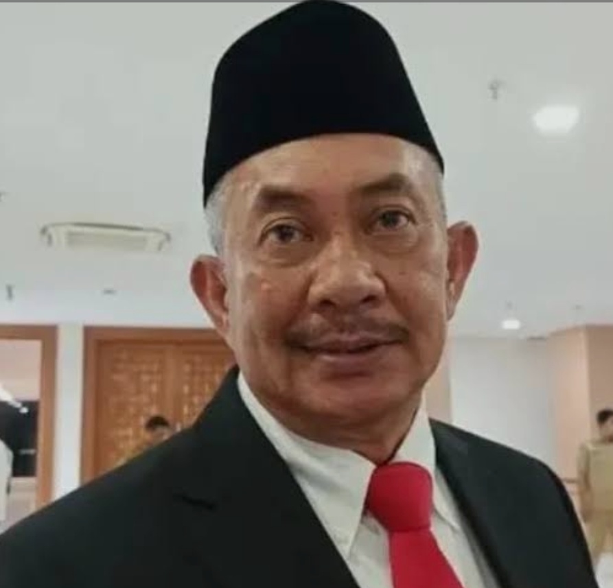 Plt Sekda Sumut Serahkan Penanganan Administratif Naslindo Sirait ke BKD