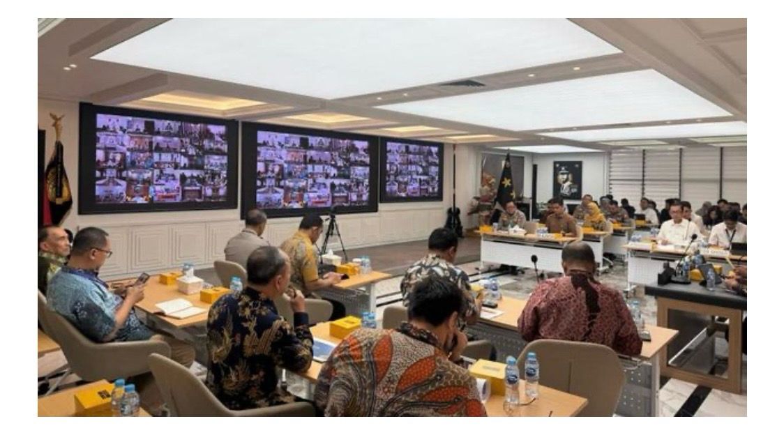 Putus Rantai Tengkulak, Polri Fasilitasi Permodalan KUR dan Penyerapan Bulog bagi Petani Jagung