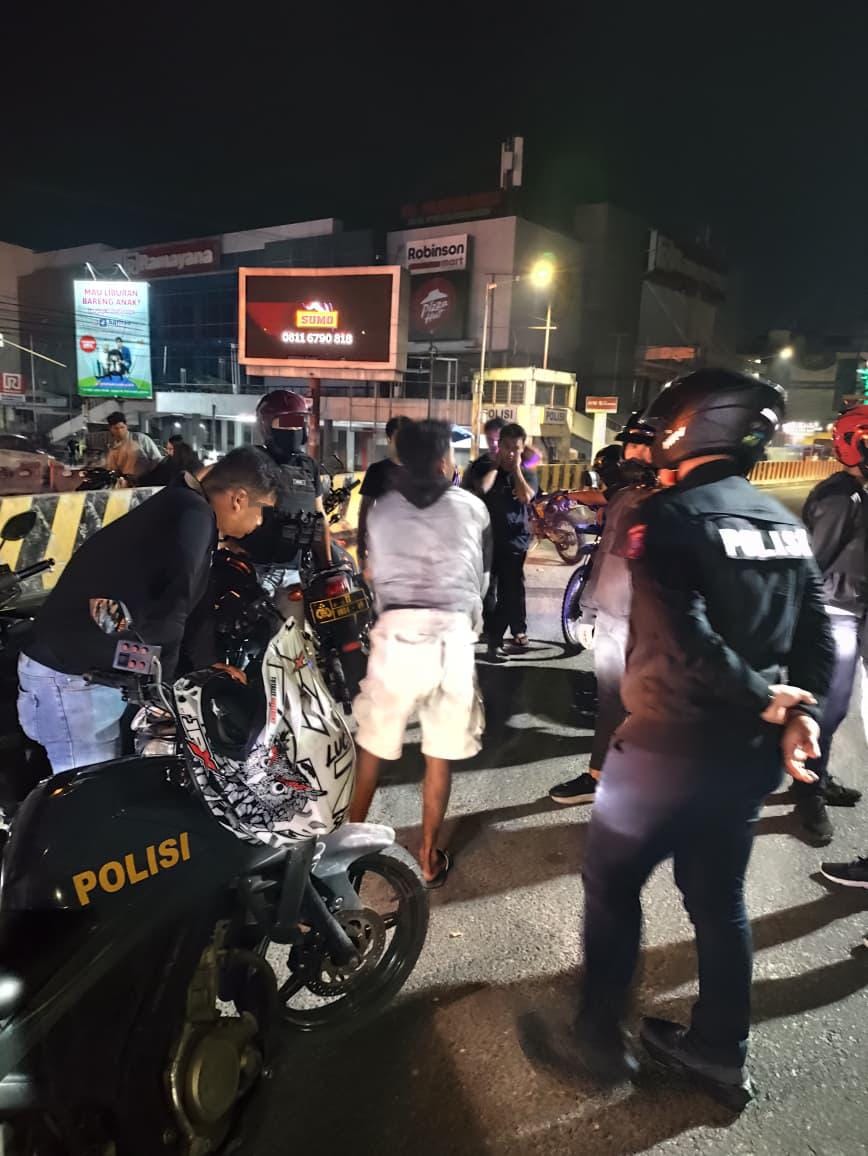 Timsus Dayok Mirah Polres Pematangsiantar Amankan Lima Sepedamotor Knalpot Brong