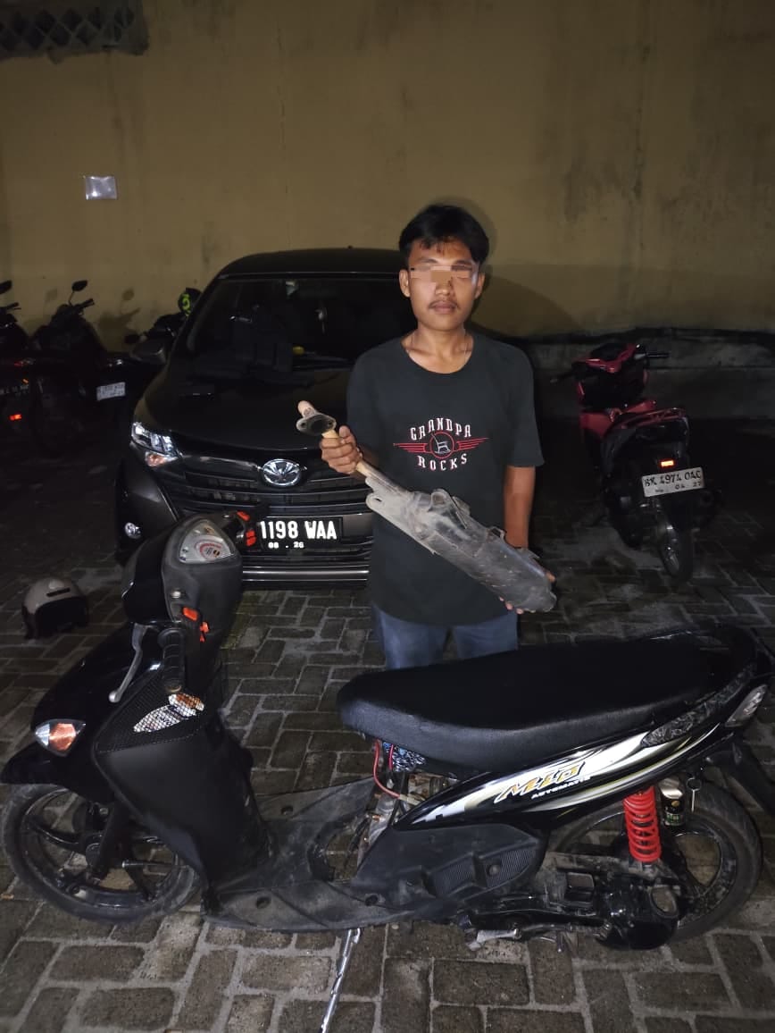 Timsus Dayok Mirah Polres Pematangsiantar Himbau Pengendara Sepedamotor Knalpot Brong dengan Cara Humanis