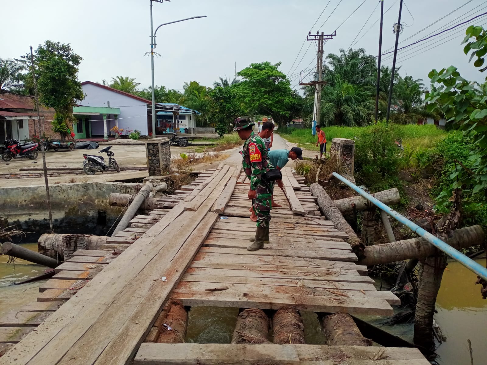 Sinergi Pemkab Batu Bara dan Kodam I/BB Bangun Jembatan Bailey di Sei Buah Keras