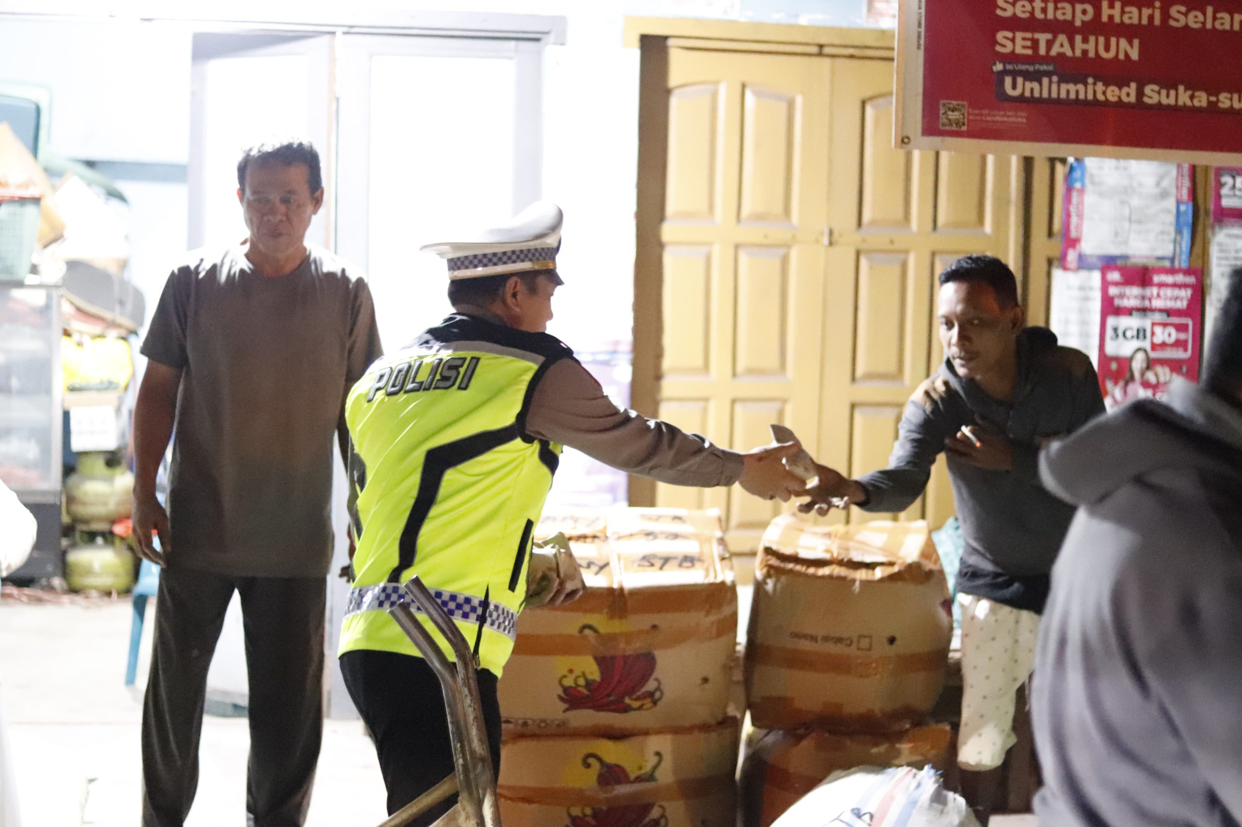 Sahur On The Road Hari Ke-4 di Gelar Polres Langkat Perkuat Kepedulian Sosial
