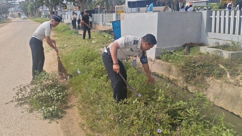 Semangat Ramadhan, Rutan Rengat Goro Sekitar Kantor