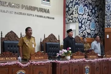 DPRD Kota Pangkalpinang menyetujui tiga Raperda