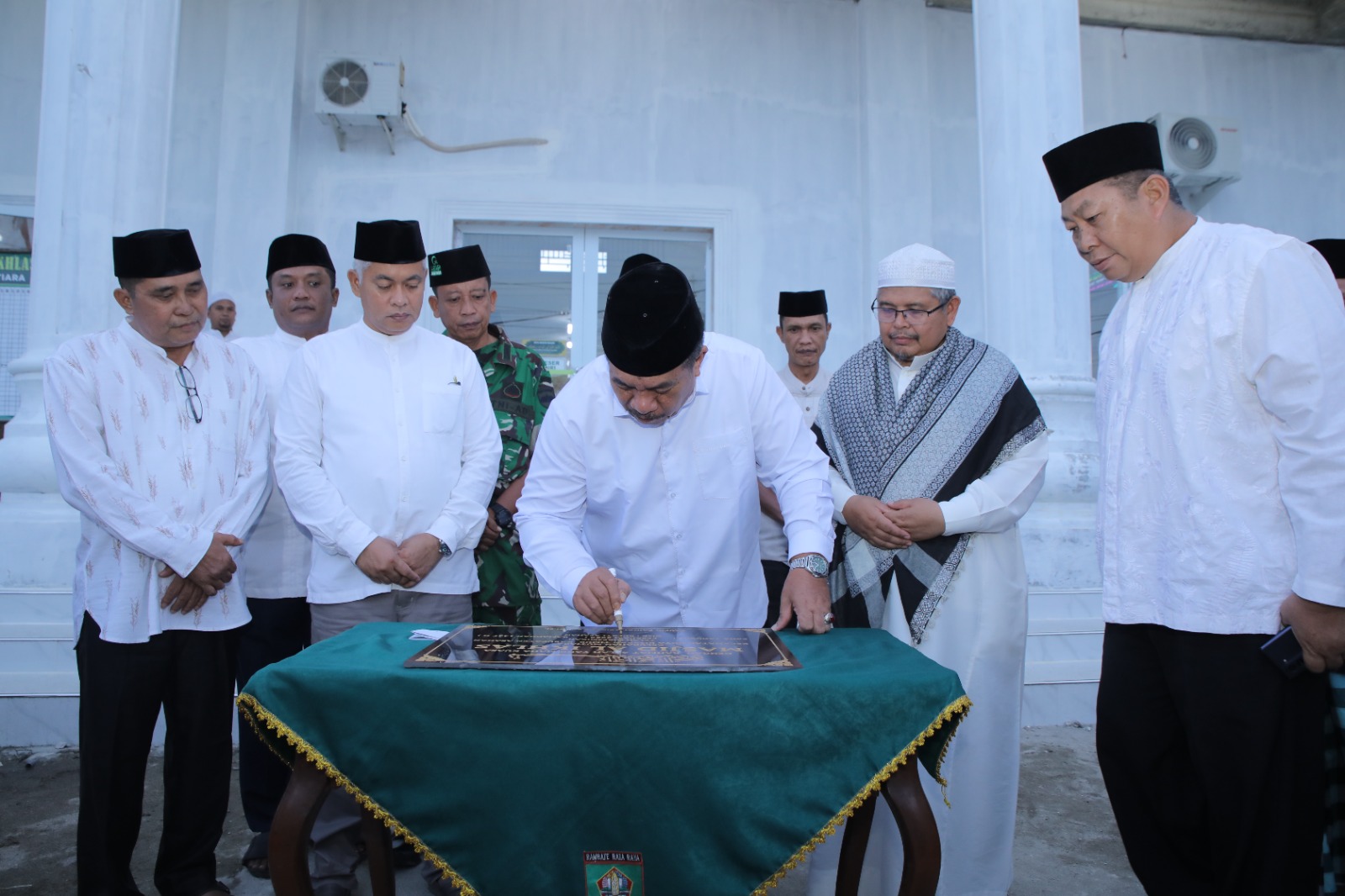 Bupati Asahan Resmikan Masjid Al-Ikhlas Kelurahan Mutiara Dalam Rangkaian Safari Ramadhan Khusus 1447 H