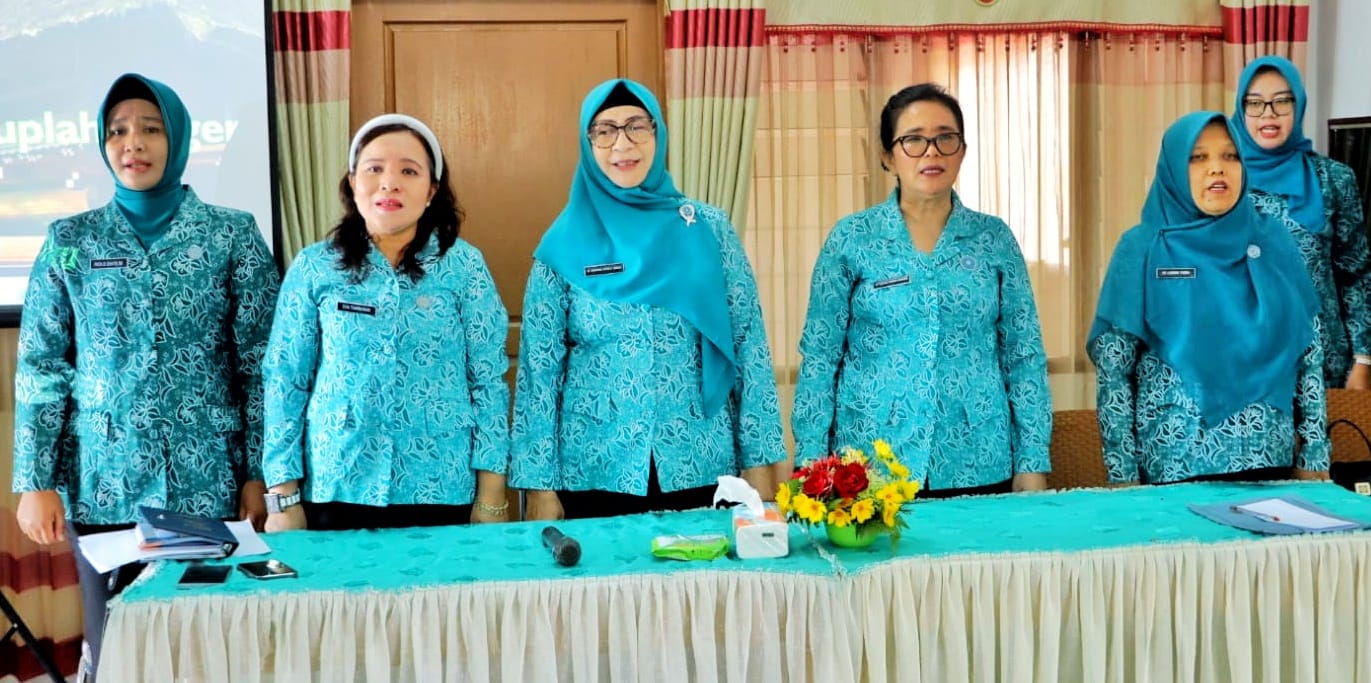 Pimpin Rakor TP PKK Kabupaten Simalungun, Ny Hj Darmawati Anton Achmad Saragih: “Laksanakan Tugas Dengan Ikhlas Dan Tanggungjawab”