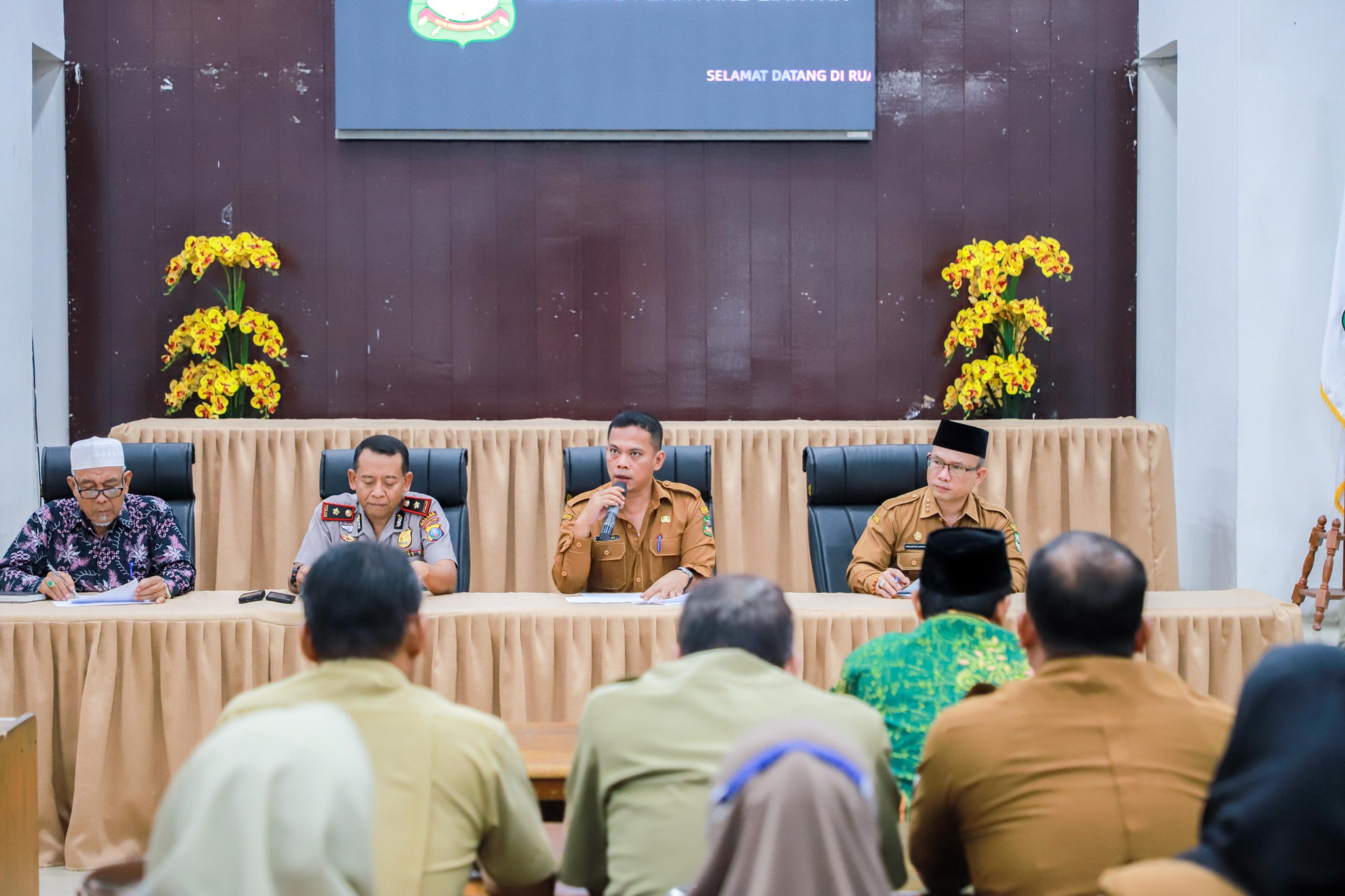 Wali Kota Diwakili Sekda Pimpin Rapat Persiapan Kegiatan Malam Takbir Keliling, Sholat Idul Fitri dan Pelaksanaan MTQN Kecamatan se-Kota Pematangsiantar