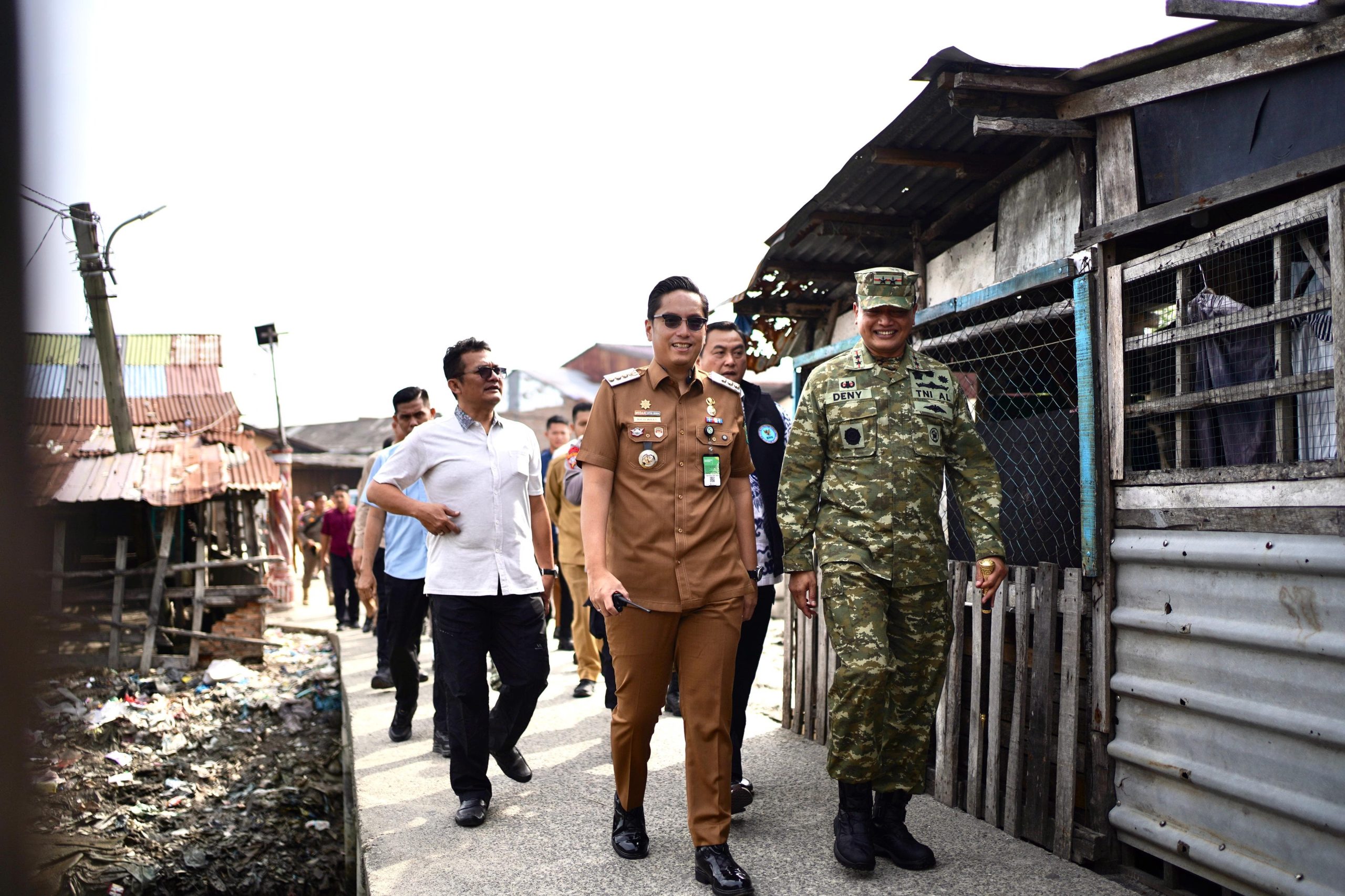 Usai Rapat di Mako Kodaeral, Rico Waas Bersama Aparat Gabungan Sisir Lokasi Diduga Rawan Narkoba di Belawan