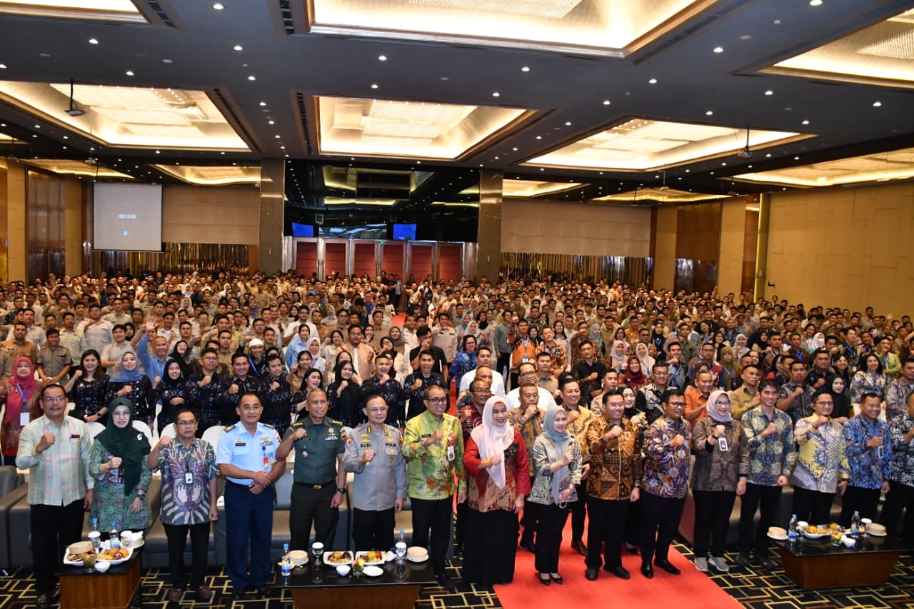 BGN Tekankan MBG Bukan Sekadar Bagi Makanan tapi Mesin Penggerak Ekonomi, Pemkab. Samosir siap Mendukung
