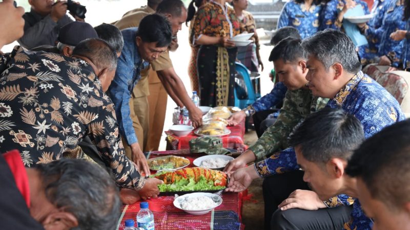 Tinjau Pembangunan Huntap di Dolok Nauli, Bupati Jonius Taripar Tekankan Akurasi Data Penerima dan Sinergi Infrastruktur