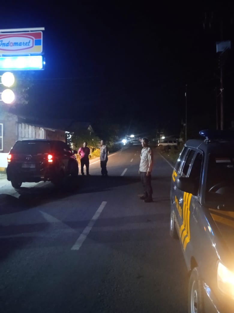 Antisipasi Kejahatan Jalanan, Polsek Padang Tualang Laksanakan Patroli Blue Light