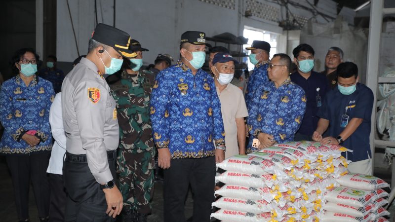 Bupati Tinjau Pos Pam Lebaran dan Sidak Gudang Bulog Dan Kilang Padi Di Wilayah Kab. Asahan