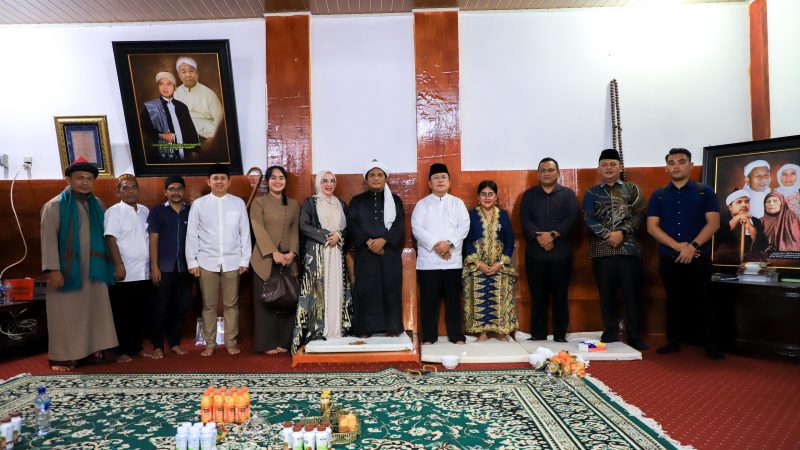 Wali Kota Didampingi Ketua TP PKK Pematangsiantar Hadiri Acara Halal Bihalal Idul Fitri 1447 H di Pondok Persulukan Serambi Babussalam