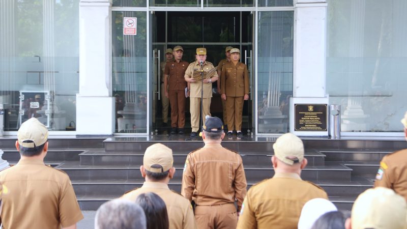Wali Kota Wesly Silalahi SH MKn Bertindak Sebagai Pembina Apel Gabungan ASN Pemko Pematangsiantar