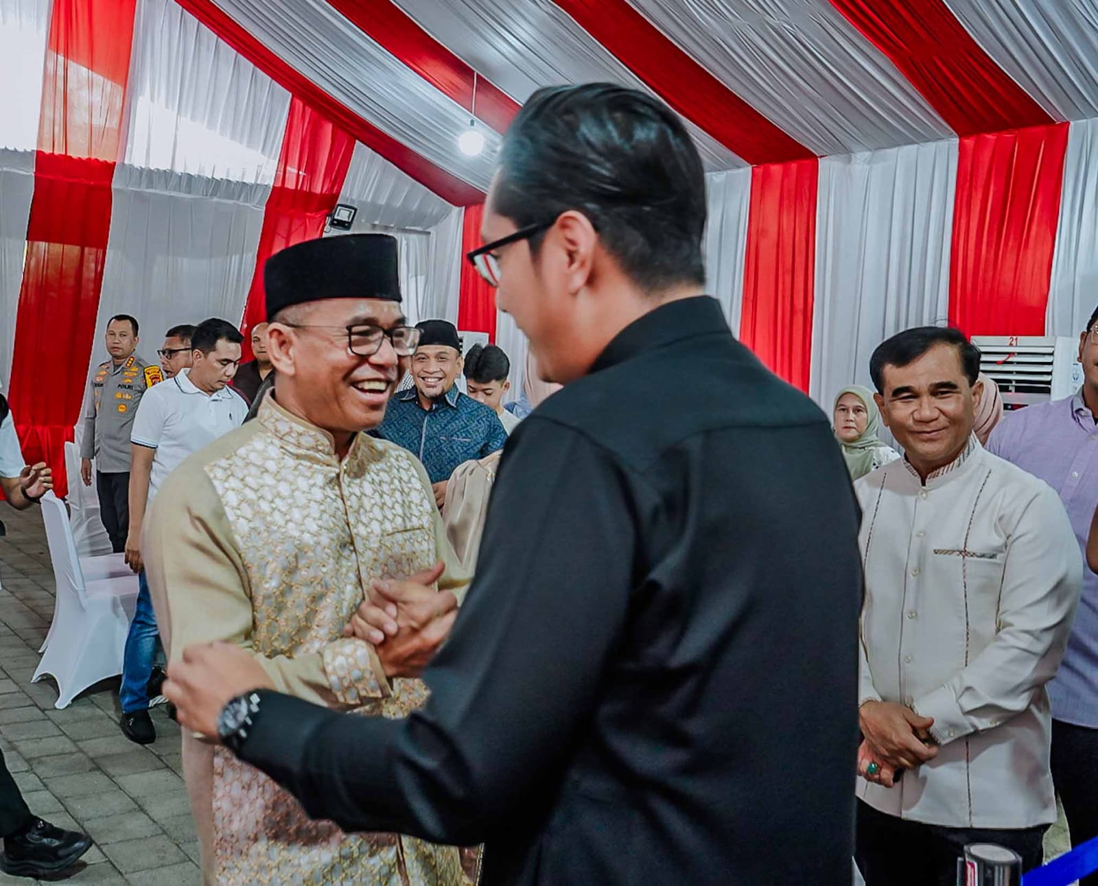 Zakiyuddin Harahap Sambut Hangat Tamu Halalbihalal, Pererat Silaturahmi di Kota Medan