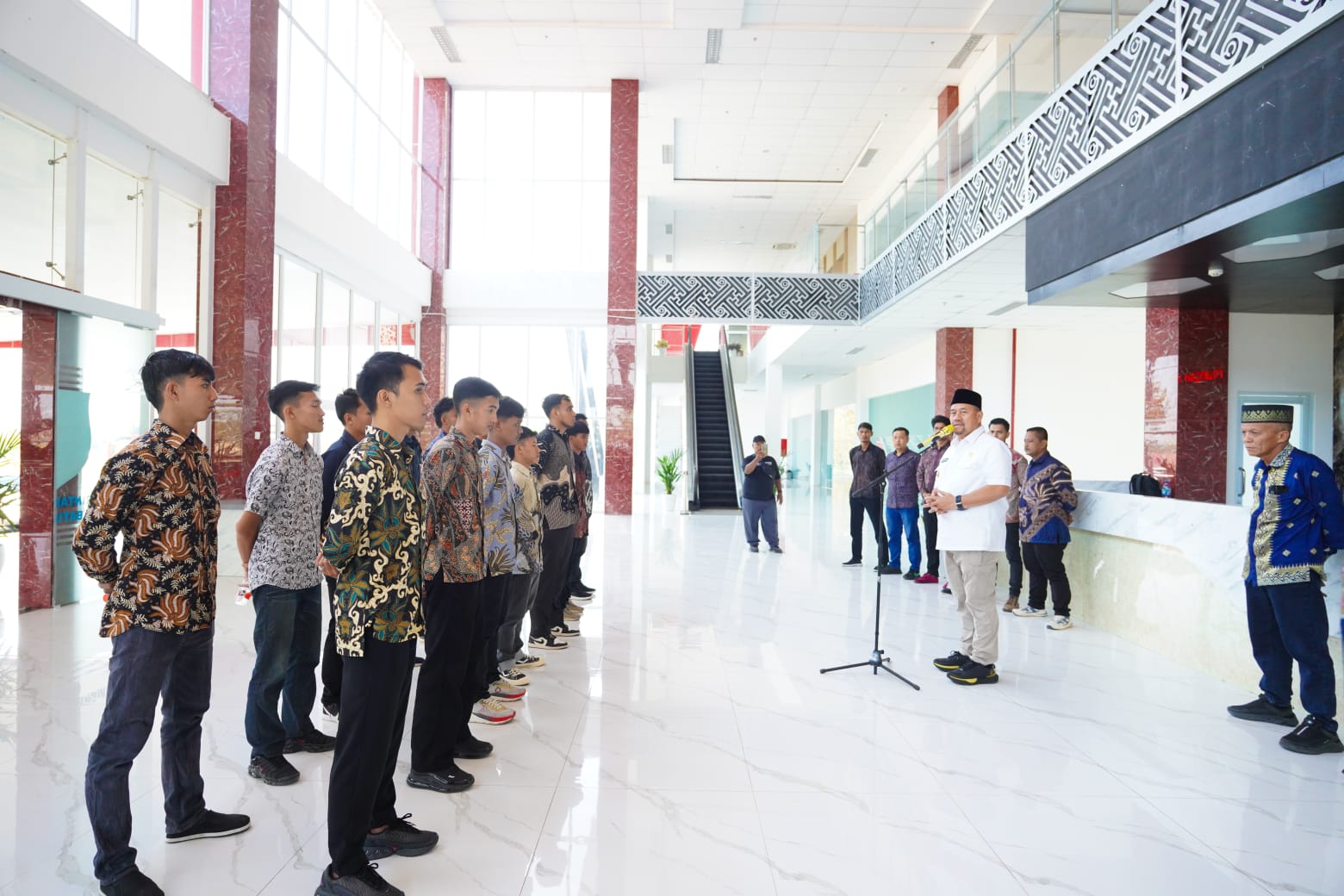 Bupati Baharuddin Siagian Lepas Batu Bara United ke Liga IV Piala Gubernur Sumatera Utara