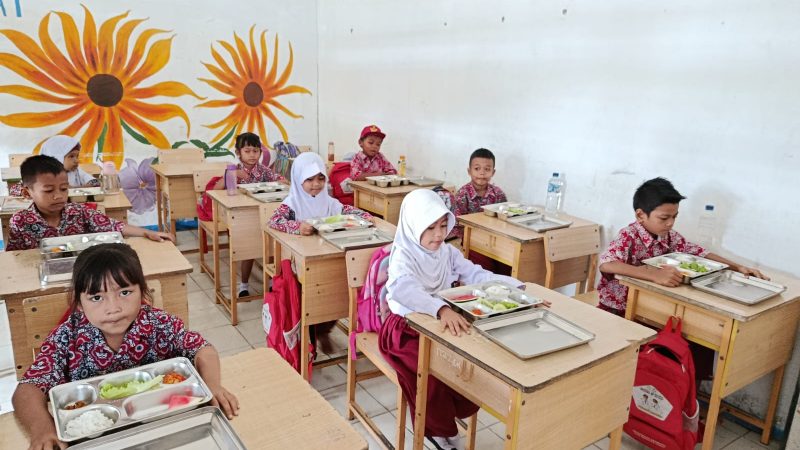 Pasca Libur Idul Fitri, Dapur SPPG Pematang Cermai Kembali Salurkan MBG Kepada 2.481 Penerima Manfaat