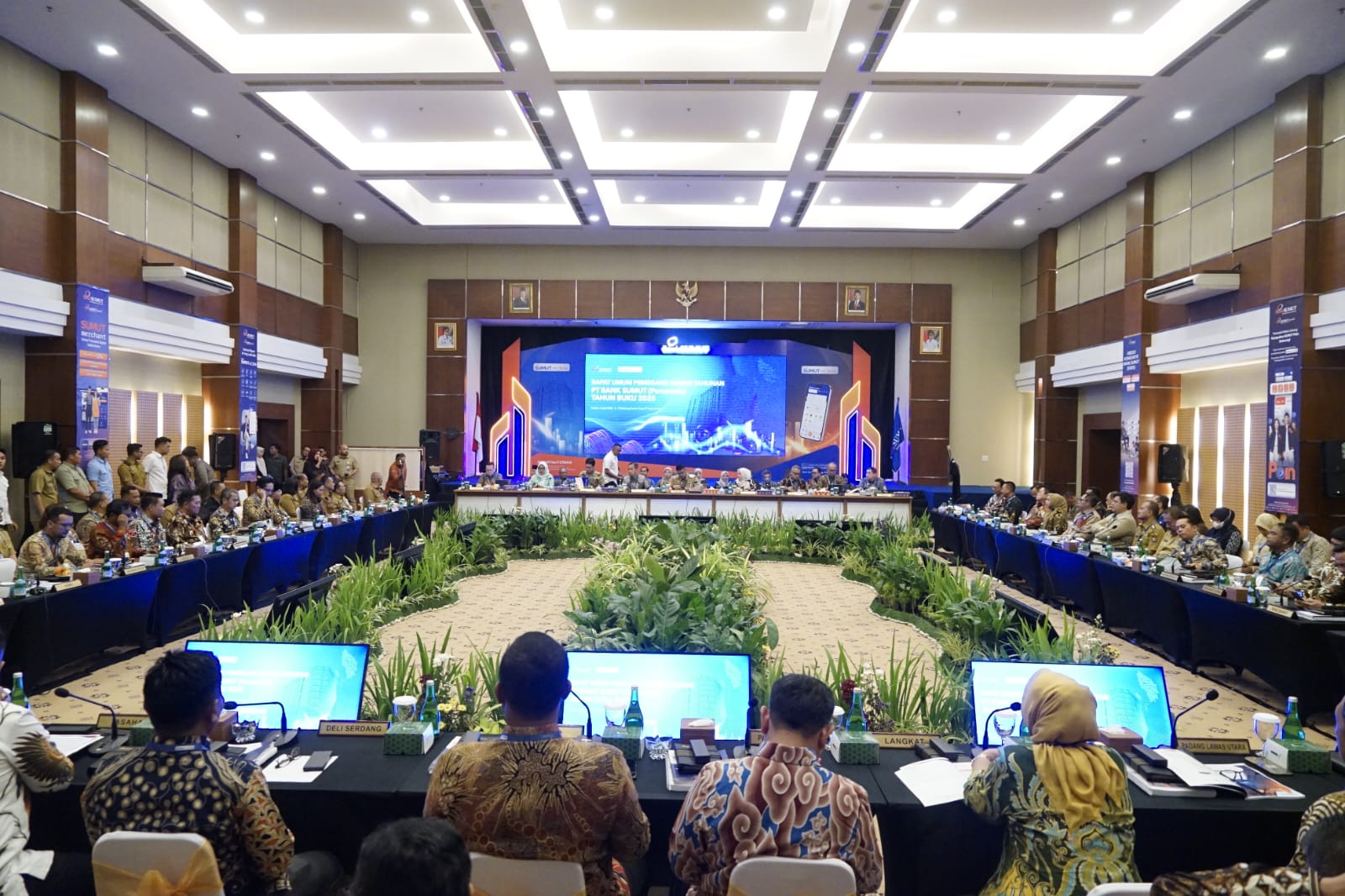 Wakil Bupati Asahan Hadiri RUPS Bank Sumut, Dukung Percepatan Menuju KBMI 2