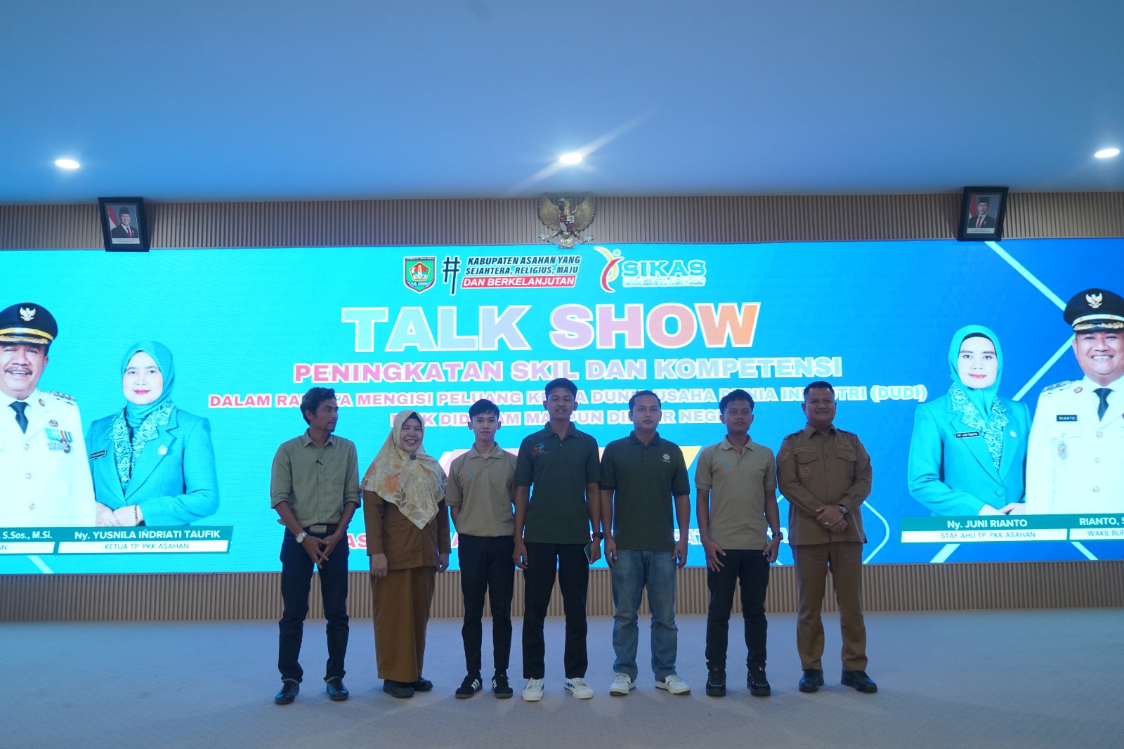 Talk Show Peningkatan Skill dan Kompetensi Peluang Kerja Dunia Usaha dan Dunia Industri (DUDI)
