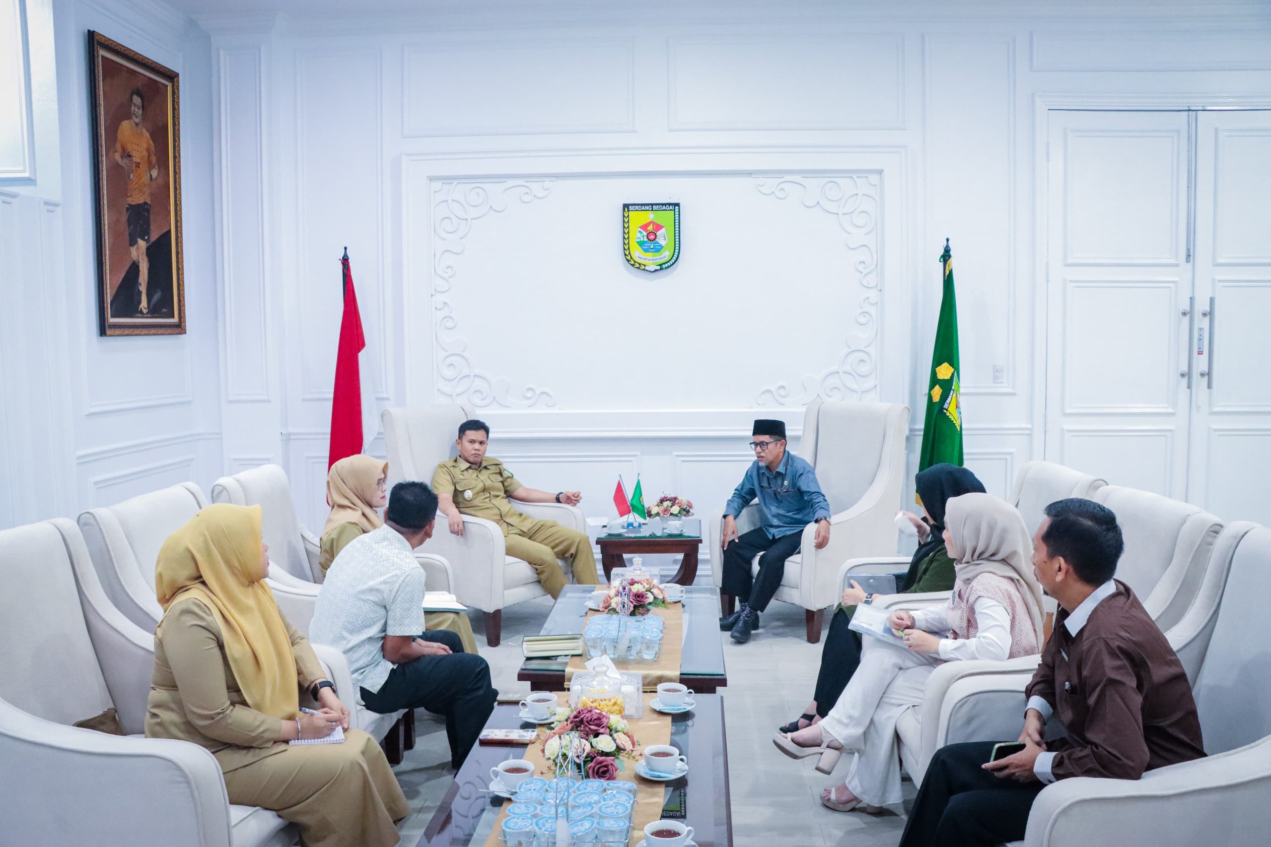Terima Tiga Audiensi, Wabup Sergai Dorong Pendidikan, Toleransi dan Pembinaan Olahraga