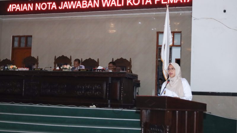 Wali Kota Pematangsiantar Diwakili Wakil Wali Kota Hadiri Rapat Paripurna DPRD dengan agenda Penyampaian Nota Jawaban Wali Kota Pematangsiantar