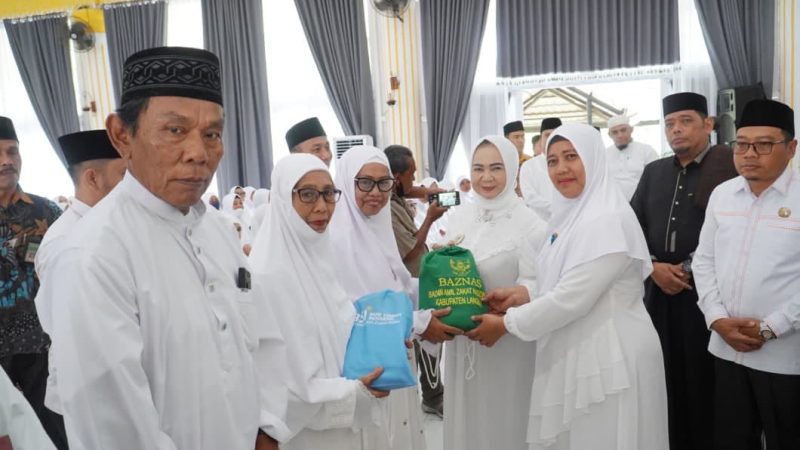 Bupati Syah Afandin Tepung Tawari 398 Jemaah Calon Haji Langkat, Pesan Jaga Kesehatan dan Keikhlasan