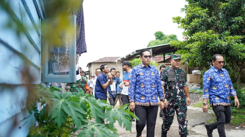 Pulihkan Aktifitas Warga, Wali Kota Medan Tinjau Jembatan Perlintasan Kereta Api di Gang Damai