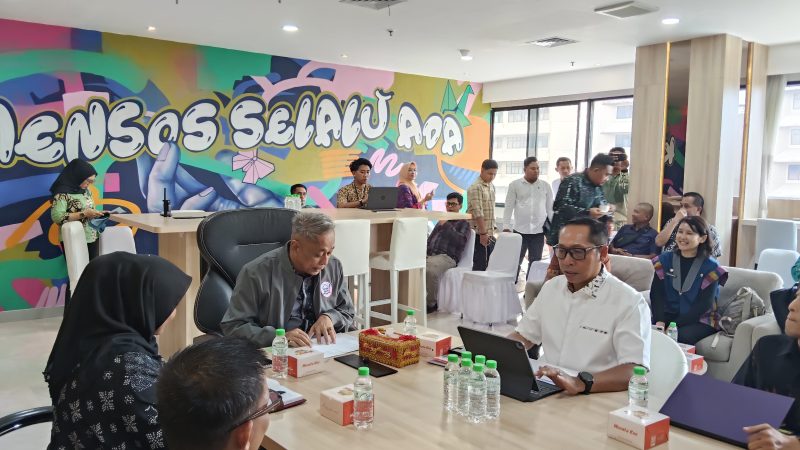 Targetkan Percepatan Sekolah Rakyat, Bupati JTP kunjungi Kemensos  ‎