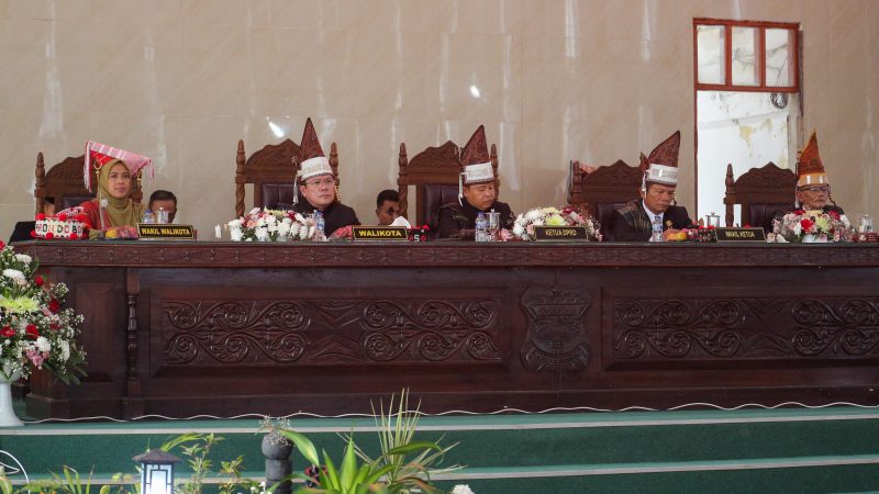 Wali Kota Wesly Silalahi SH MKn, Hadiri Rapat Paripurna Peringatan Hari Jadi ke-155 Kota Pematangsiantar