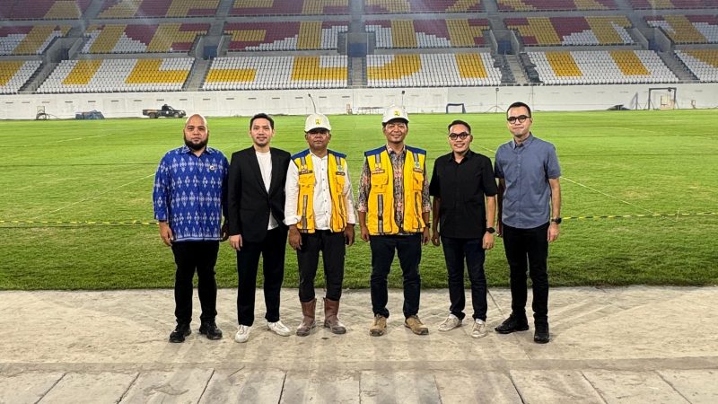 Staf Ahli DPR RI dan Staf Khusus Pimpinan DPR RI Bersama Ketua DPD Partai NasDem Tinjau Stadion Teladan, Siap Sambut Piala AFF U-19 2026