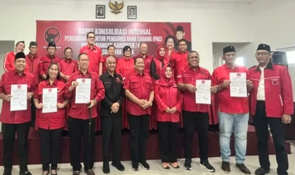 Ketua DPRD Medan Drs Wong Chun Sen Tarigan M.Pd.B Resmi Dilantik sebagai Wakil Ketua Bidang Perekonomian PDI Perjuangan Sumut