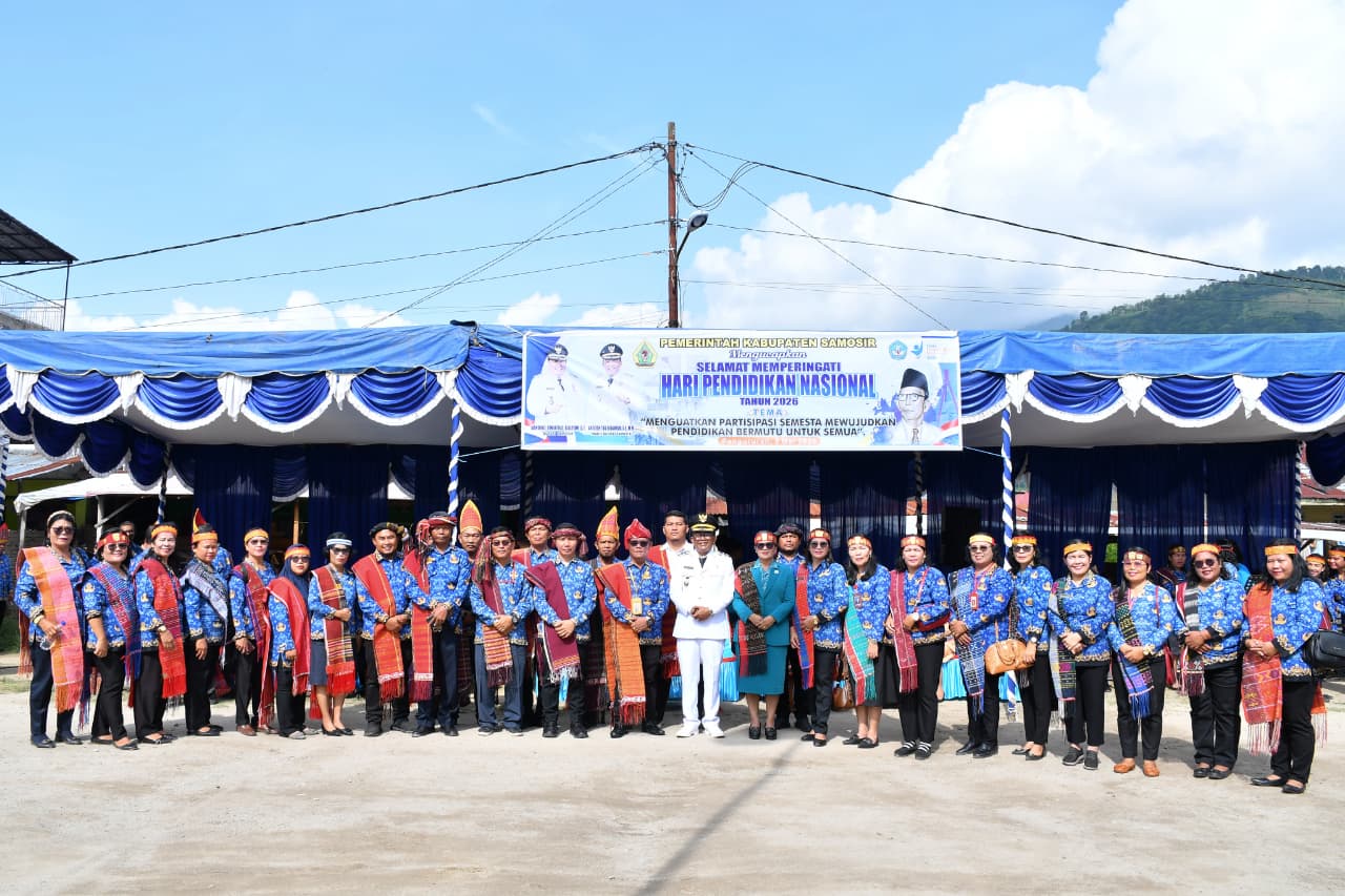 Hardiknas 2026 di Kabupaten Samosir, Wabup Pimpin Upacara dengan Nuansa Ulos yang Sarat Makna