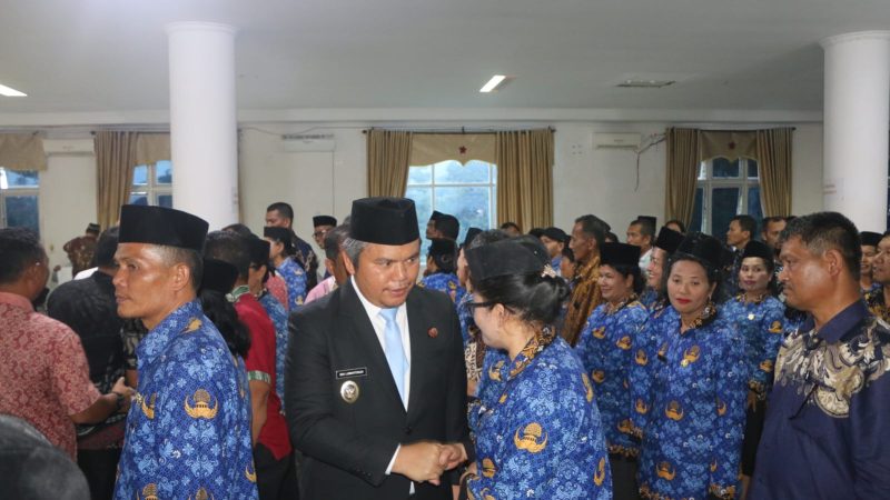 ‎Jadi Motor Kemajuan, Wabup Taput Tantang Kepala Sekolah Manfaatkan AI untuk Mutu Pendidikan