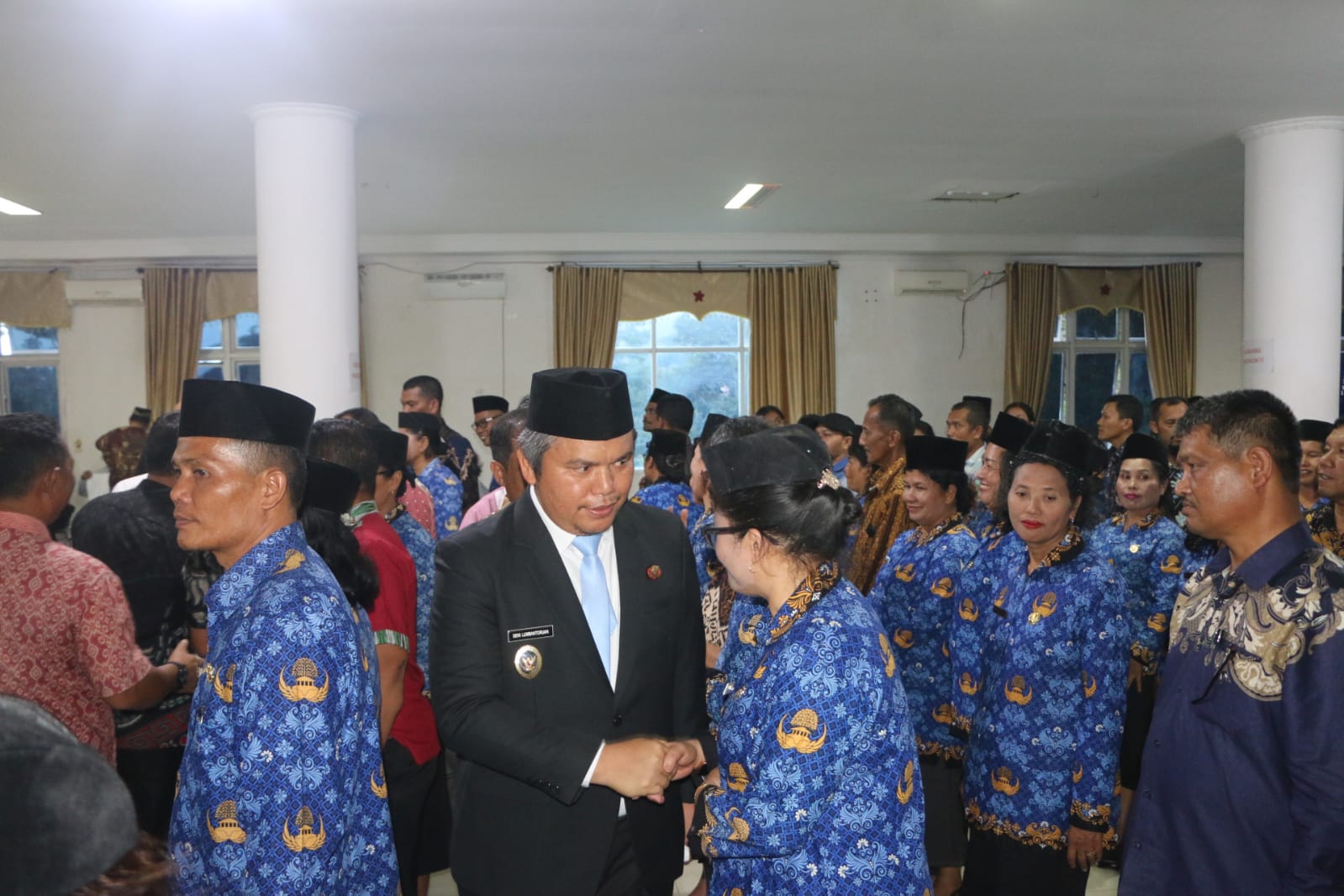 ‎Jadi Motor Kemajuan, Wabup Taput Tantang Kepala Sekolah Manfaatkan AI untuk Mutu Pendidikan