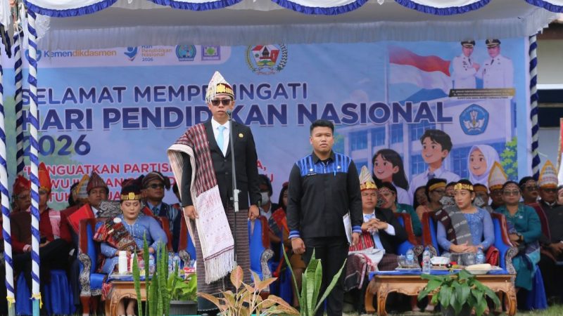 ‎Hardiknas di Siborongborong: Bupati Taput Tegaskan Pendidikan Karakter Prioritas Utama Hadapi Era AI
