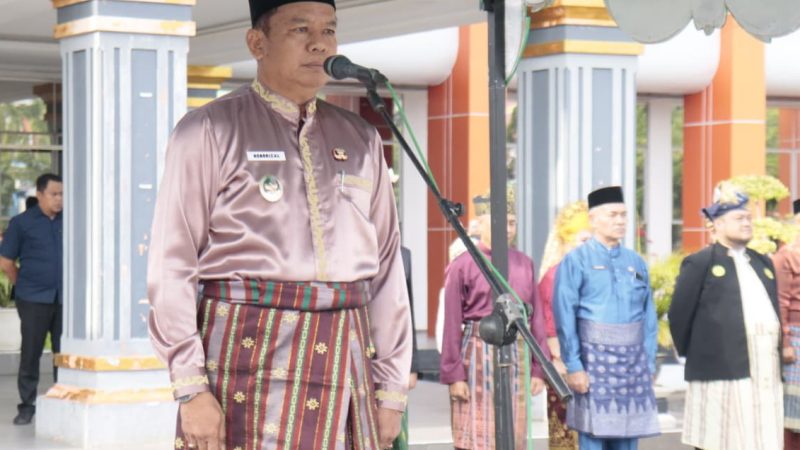 Sekolah Berkualitas Jadi Harapan, Wabup Inhu :  Pemkab Inhu Dorong Pendidikan Lebih Baik di Hardiknas 2026