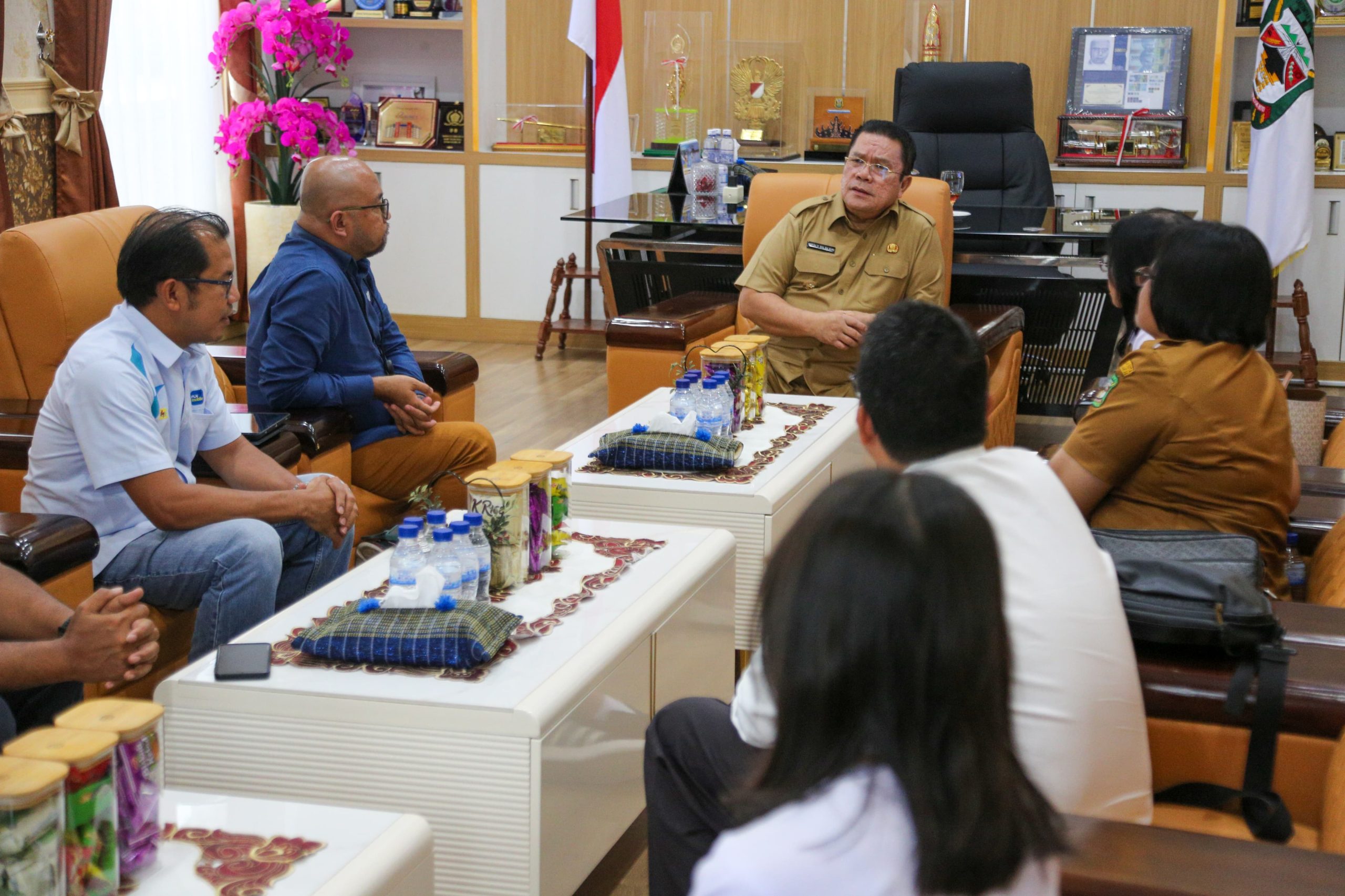 Wali Kota Pematangsiantar Terima Audiensi dari BPS, PT PLN UP3 Pematangsiantar dan Dinas Sosial P3A Kota Pematangsiantar