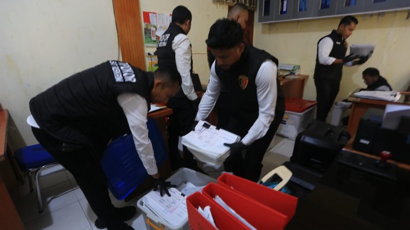 Geledah Kantor DP3AKB, Satreskrim Polres Aceh Barat Dalami Dugaan Korupsi Dana BOKB